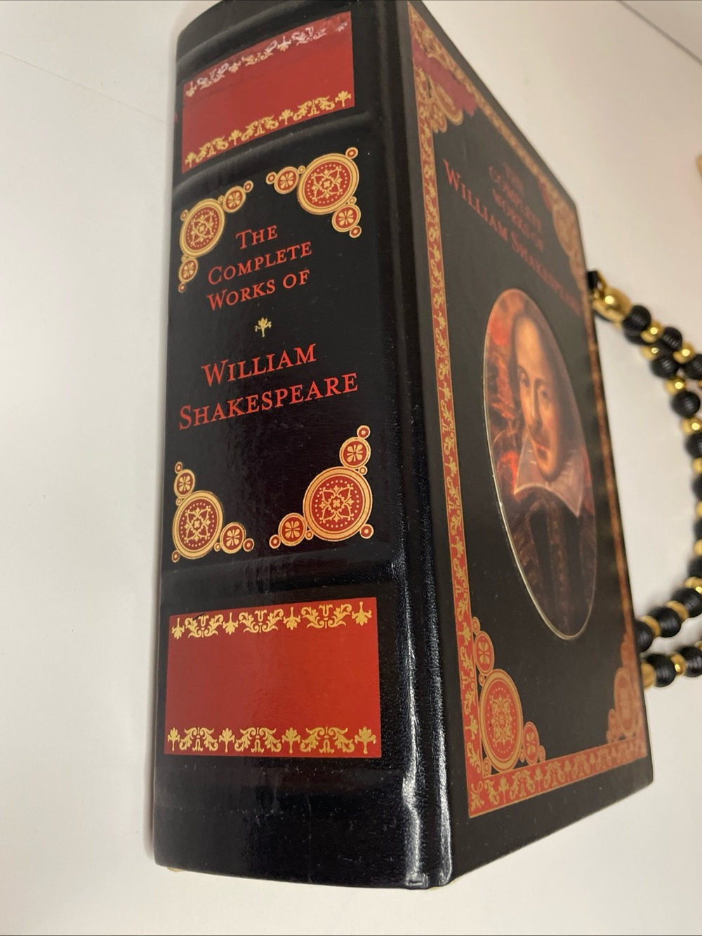 The Complete Works Of William Shakespeare Book Purse Handbag Beaded Handle - Picture 6 of 16